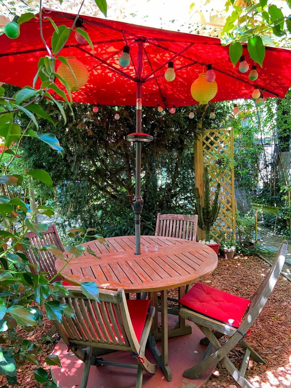 La Bulle Dans Le Palmier Hotel Toulouse Ngoại thất bức ảnh